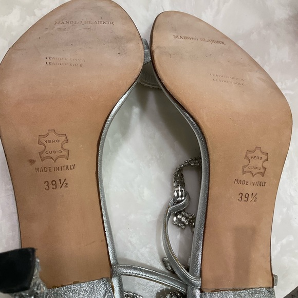 Manolo Blahnik Rhinestone Ankle Strap 4.25”Stiletto Sandal Crystal Heels, Sz 8.5 - Picture 14 of 16